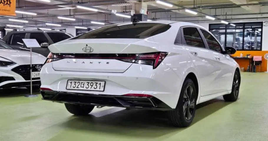 Hyundai Avante (Elantra) 