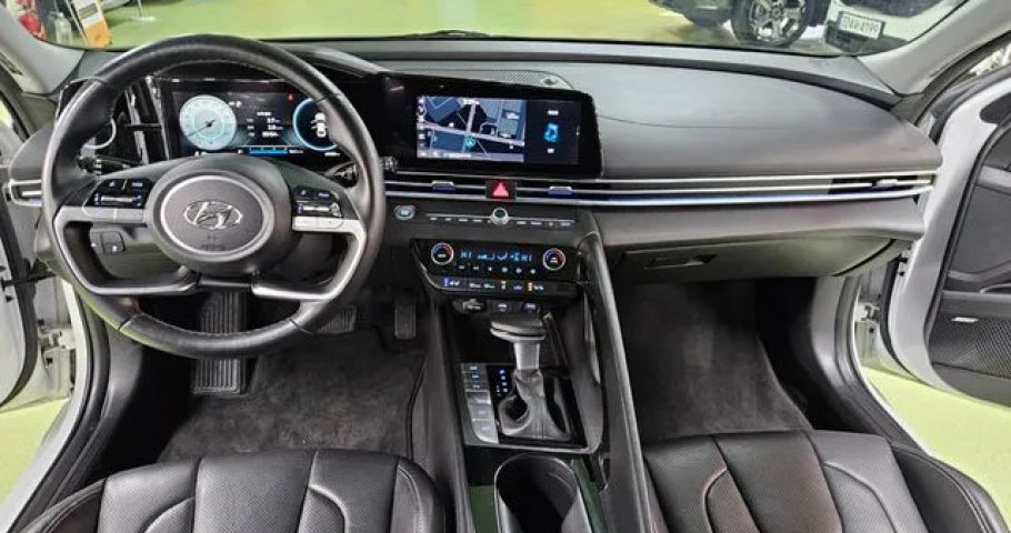 Hyundai Avante (Elantra) 