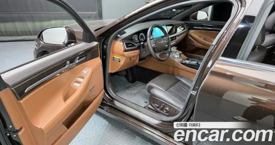Genesis G90 
