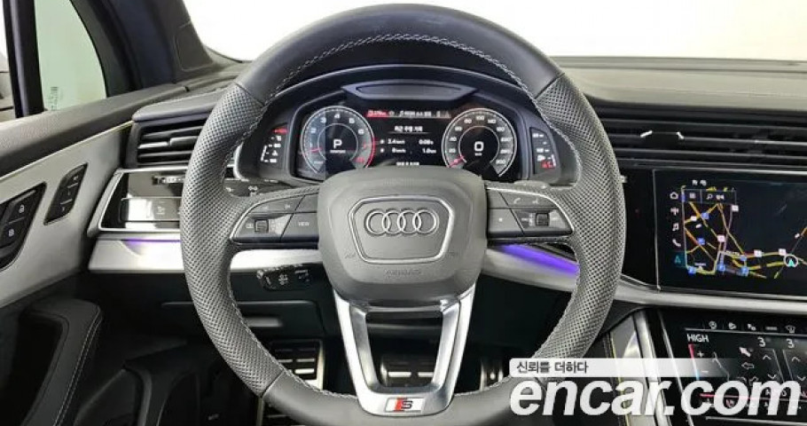 Audi Q7 