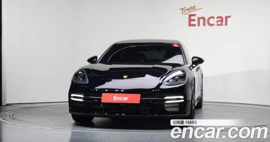 Porsche Panamera 