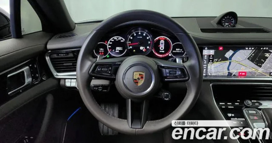 Porsche Panamera 