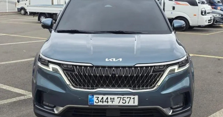 Kia Carnival 