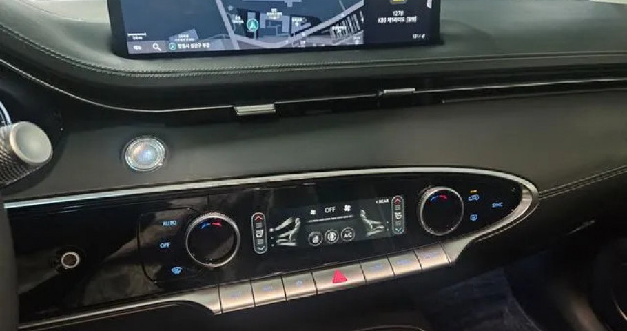 Genesis Gv70 