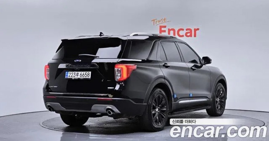 Ford Explorer 