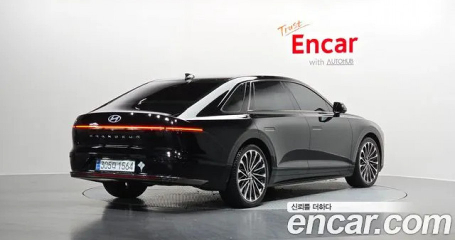 Hyundai Grandeur 