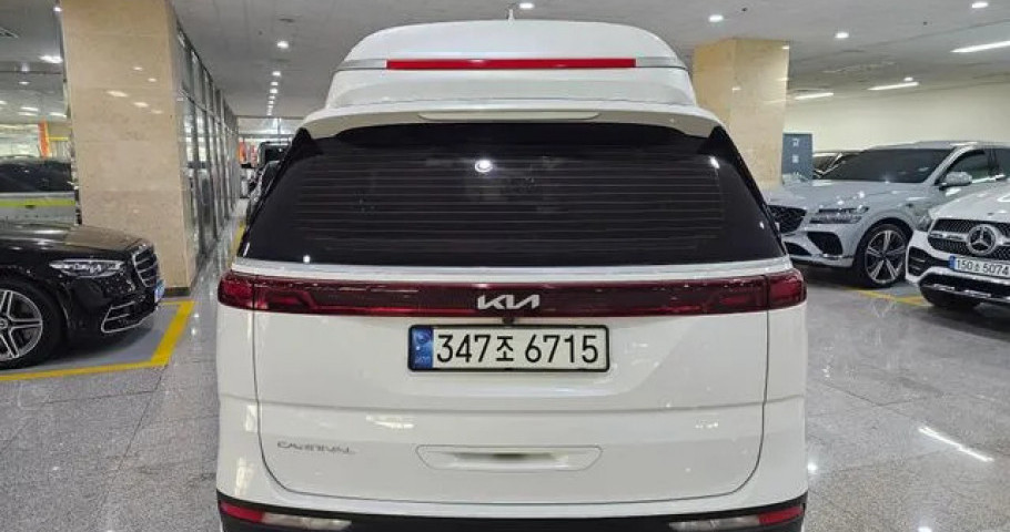 Kia Carnival 