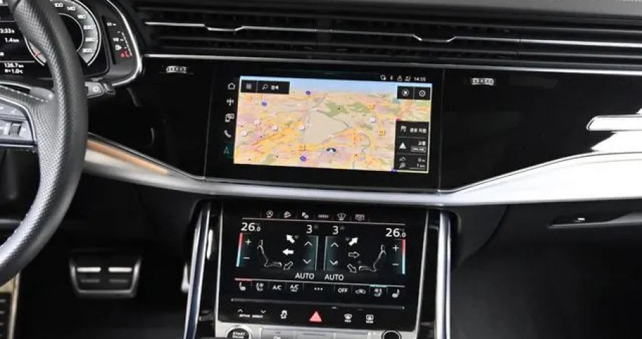 Audi Q8 