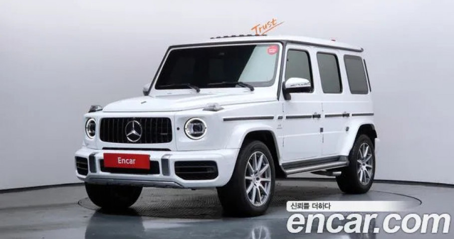 Mercedes-Benz G-Class 