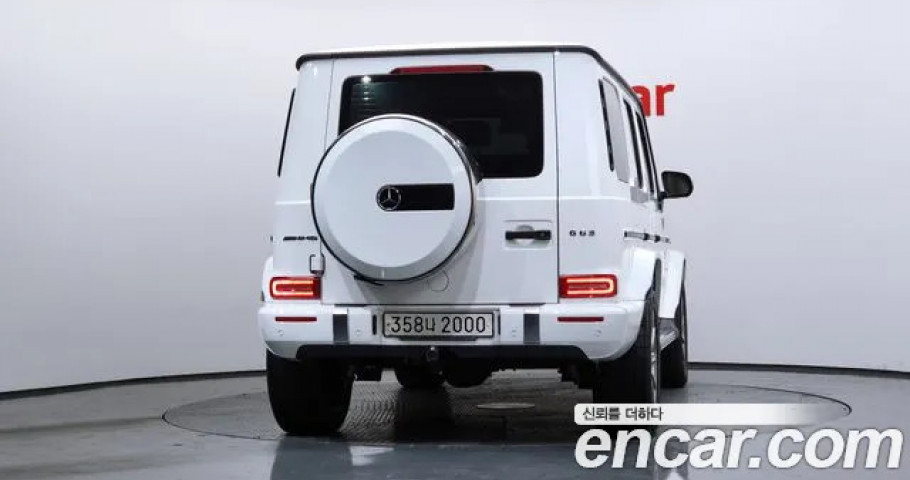 Mercedes-Benz G-Class 