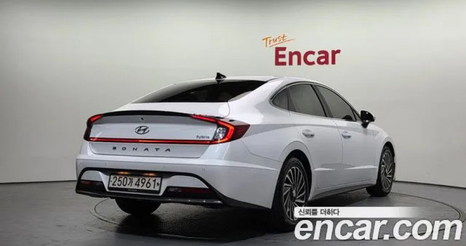 Hyundai Sonata 