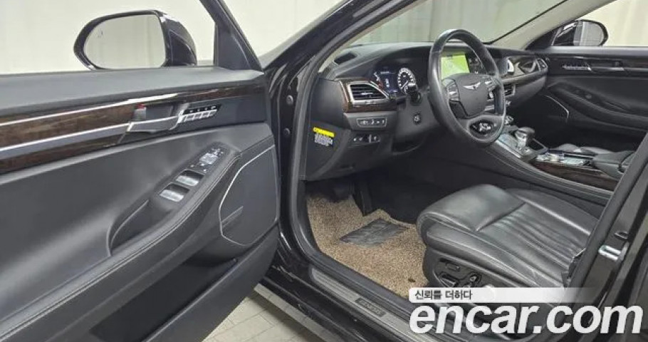 Genesis G90 