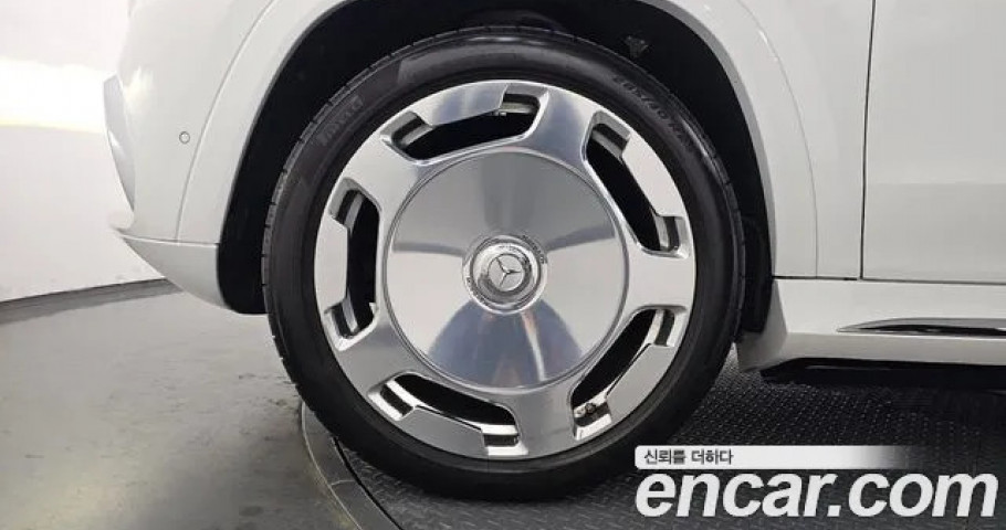 Mercedes-Benz Gls-Class 