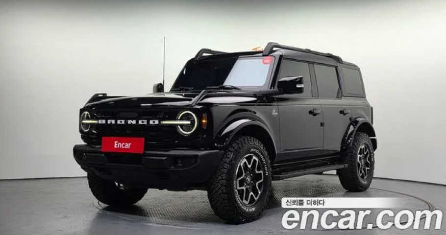 Ford Bronco 