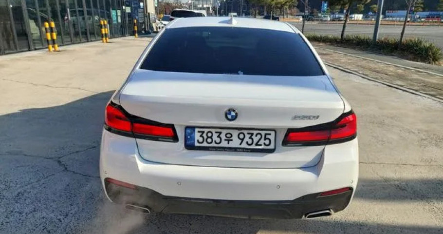 Bmw 5-Series 