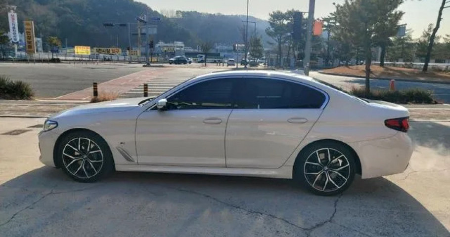 Bmw 5-Series 