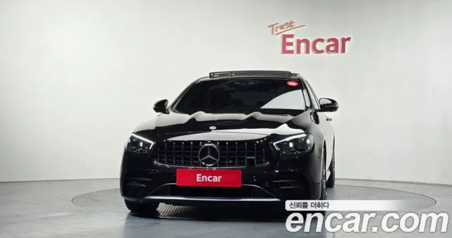 Mercedes-Benz E-Class 