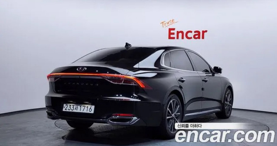 Hyundai Grandeur 