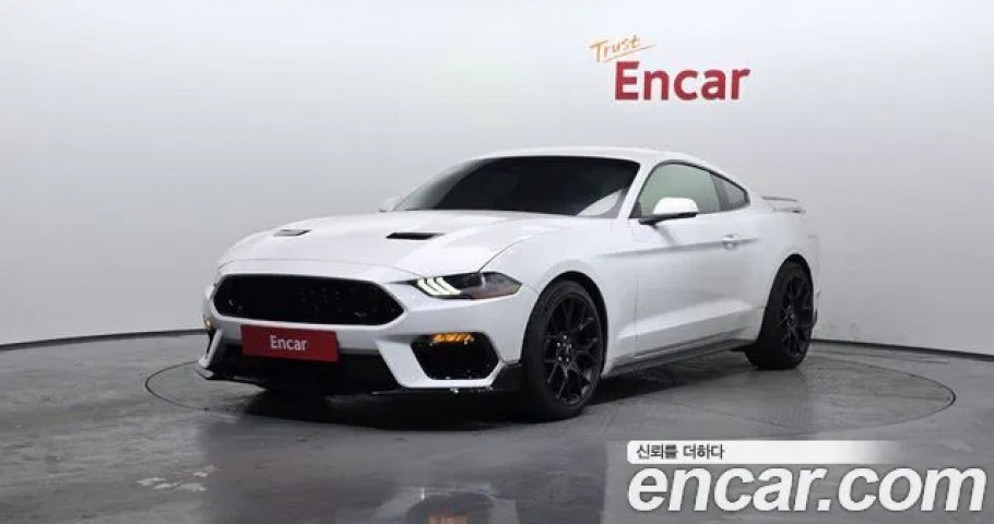 Ford Mustang 
