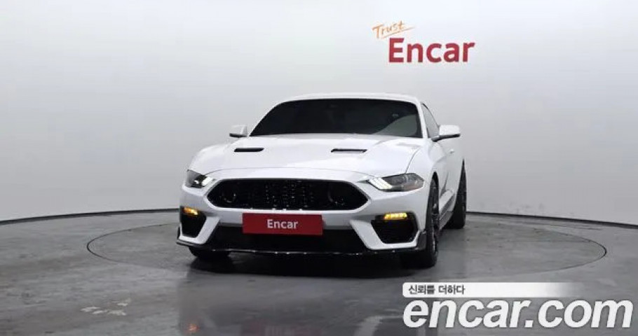 Ford Mustang 