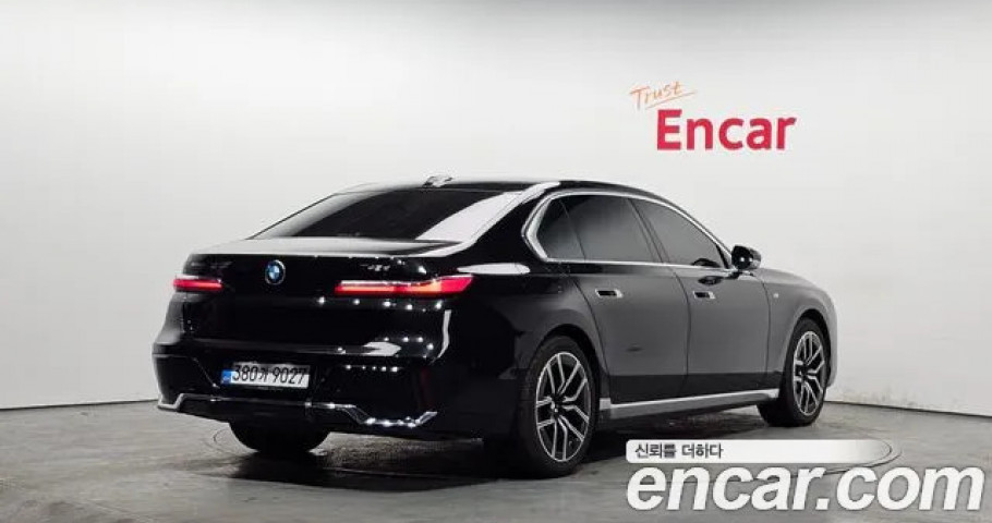 Bmw 7-Series 