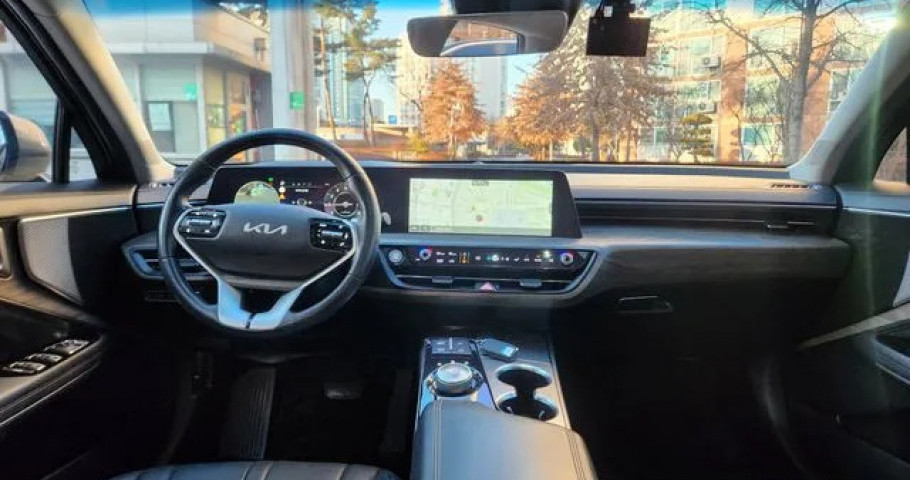 Kia K8 