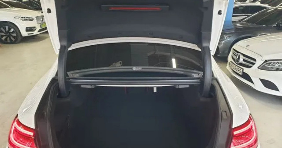 Mercedes-Benz Cls-Class 