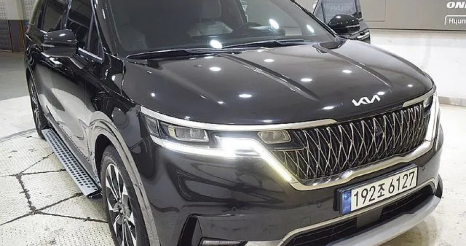 Kia Carnival 