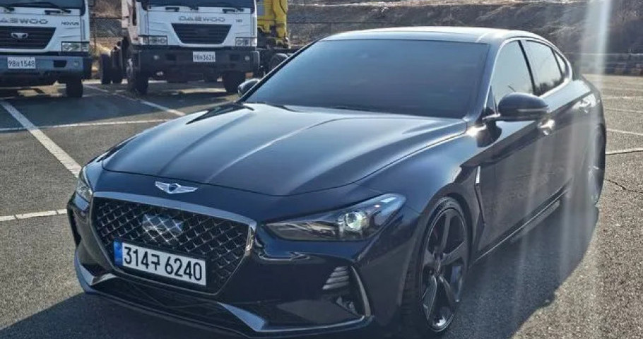 Genesis G70 