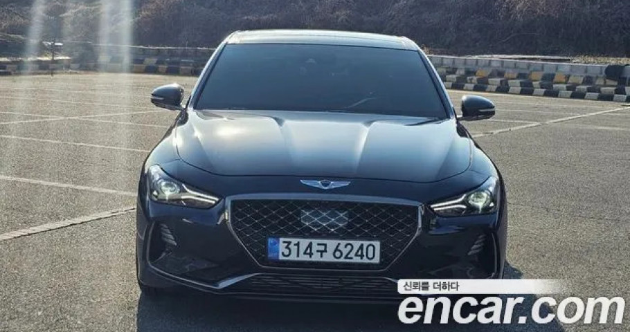Genesis G70 