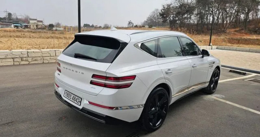 Genesis Gv80 