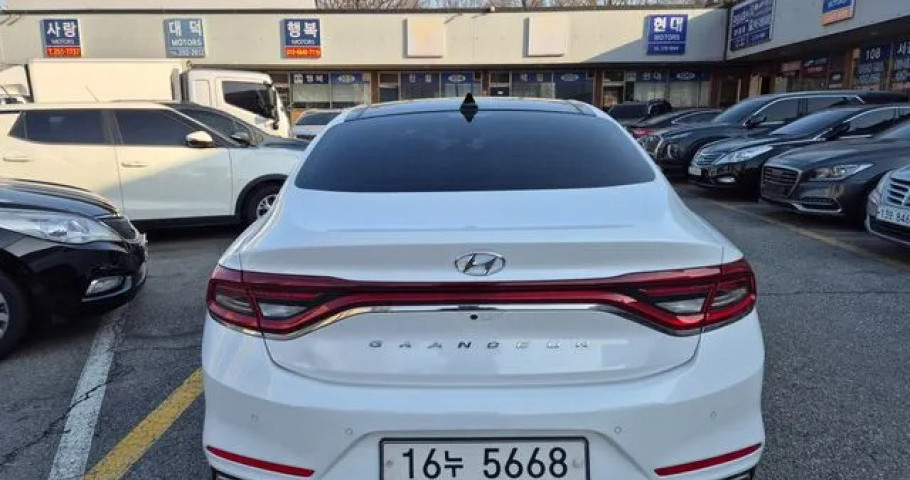Hyundai Grandeur 