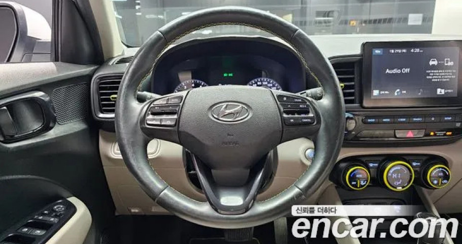 Hyundai Venue 