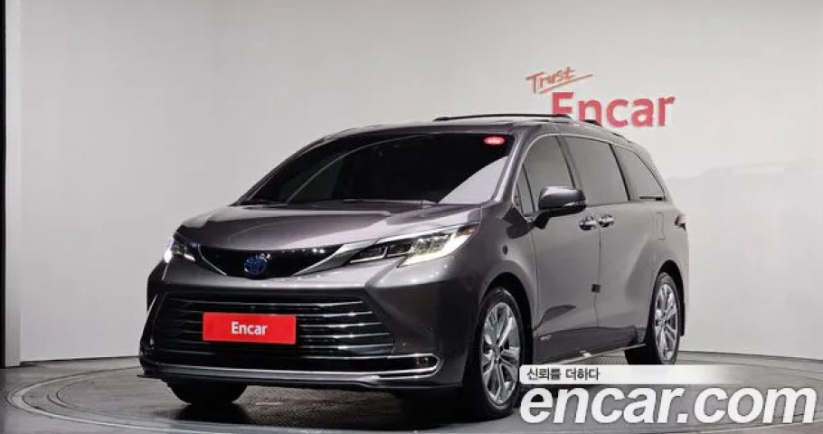Toyota Sienna 
