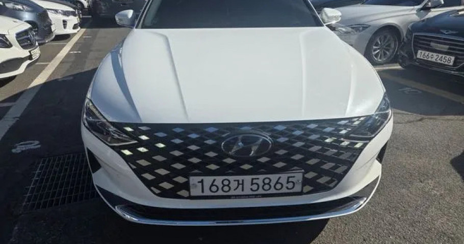 Hyundai Grandeur 