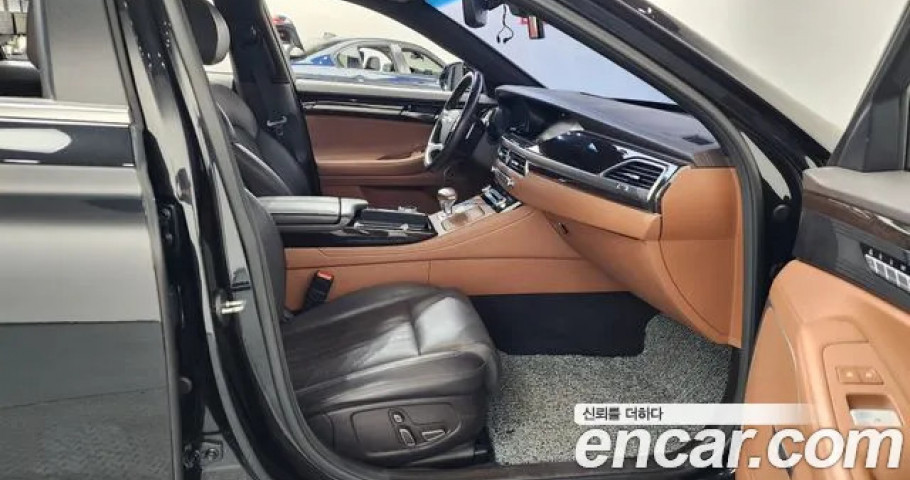 Genesis G90 
