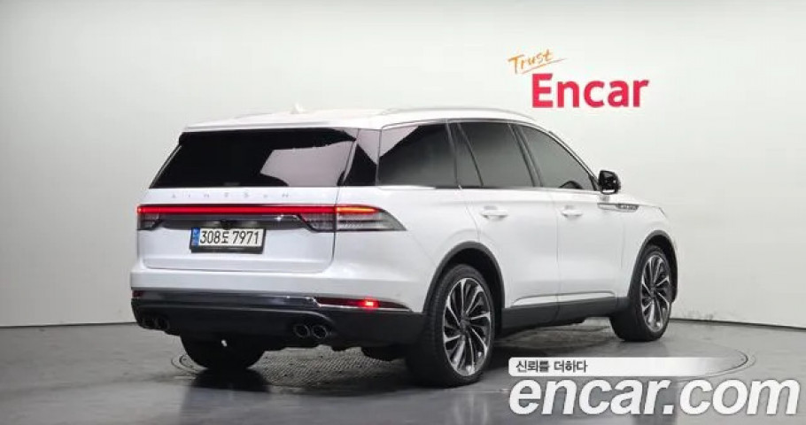 Lincoln Aviator 