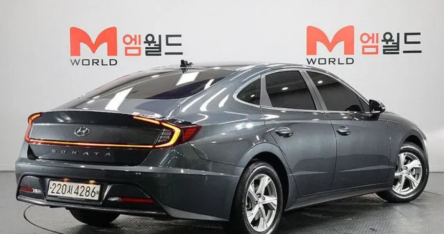 Hyundai Sonata 