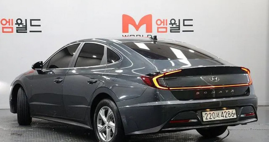 Hyundai Sonata 