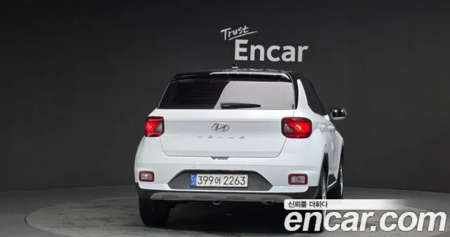 Hyundai Venue 