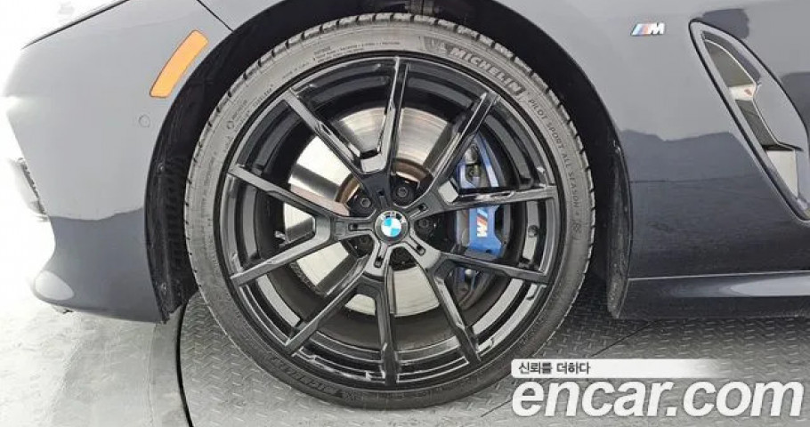 Bmw 8-Series 