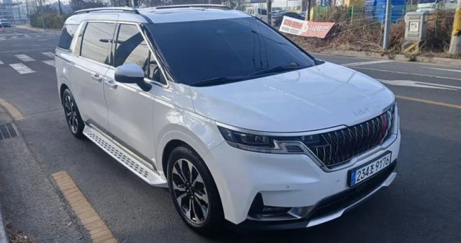 Kia Carnival 