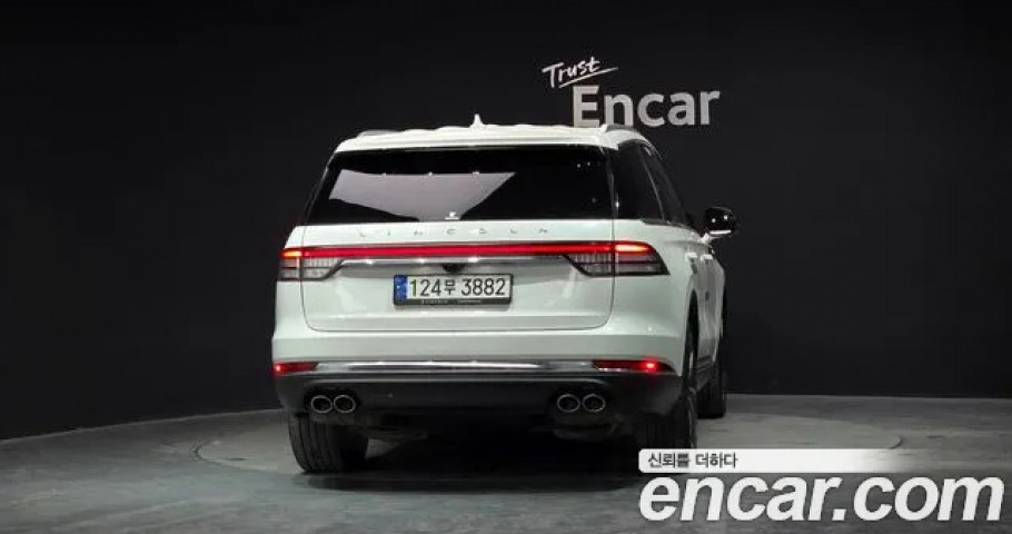 Lincoln Aviator 