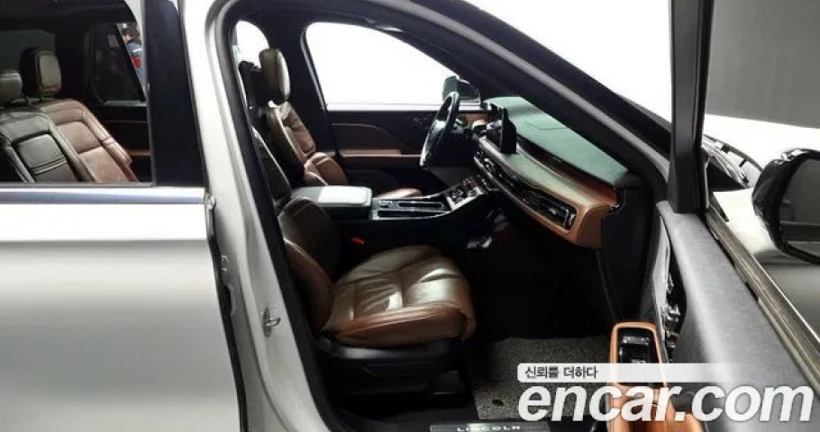 Lincoln Aviator 