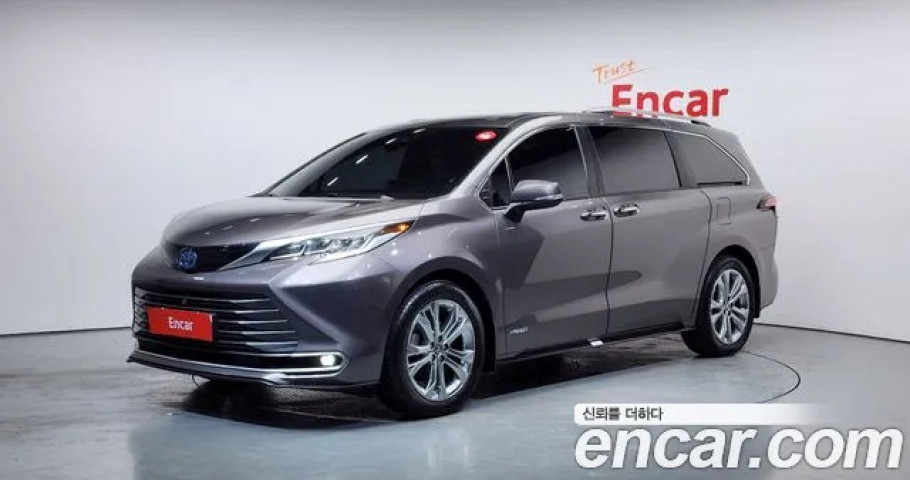 Toyota Sienna 