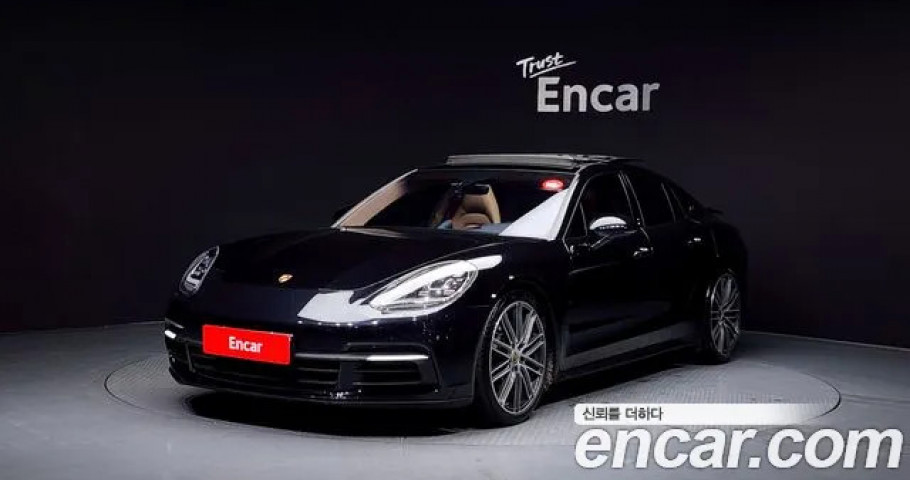 Porsche Panamera 