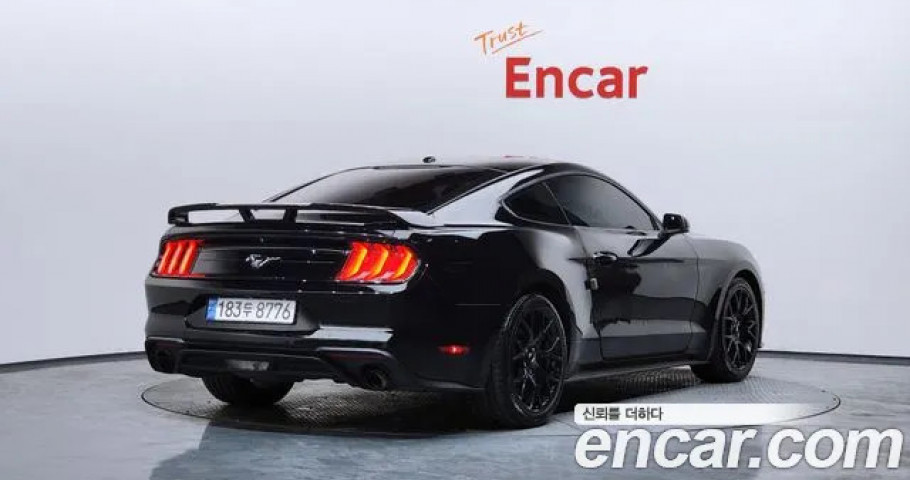 Ford Mustang 