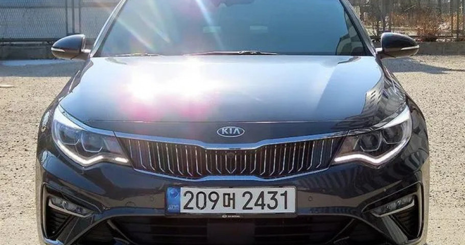Kia K5 