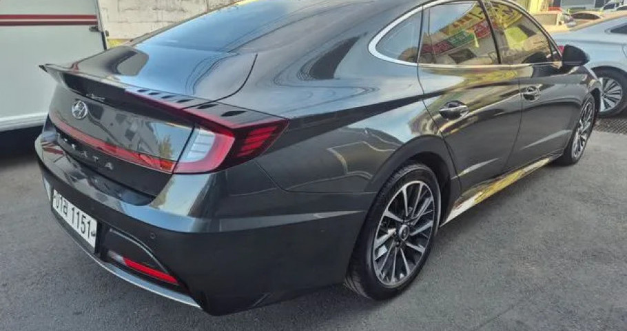 Hyundai Sonata 