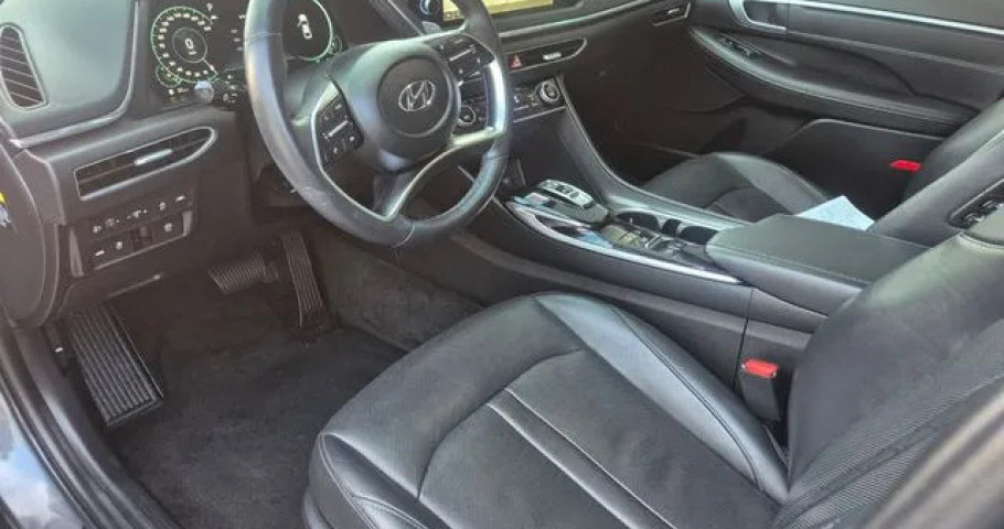 Hyundai Sonata 